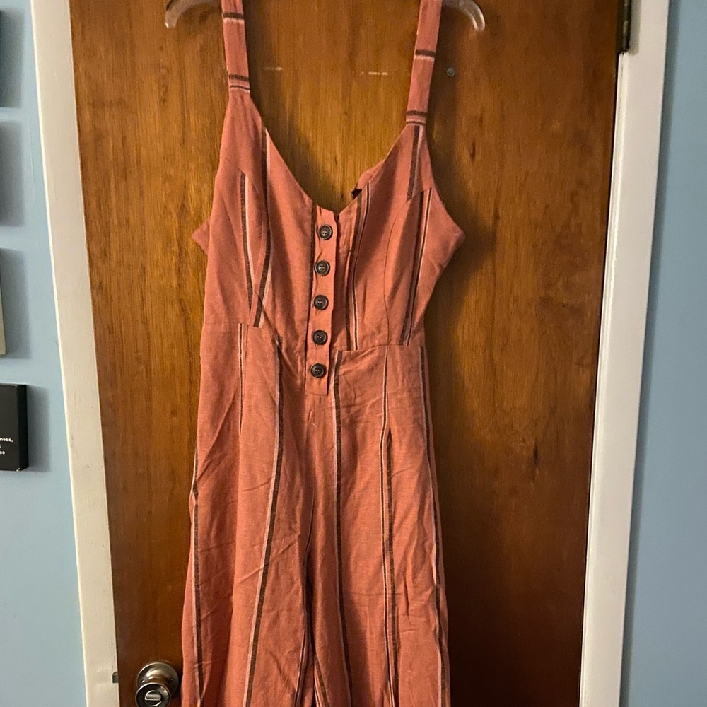 NWT Women’s Jumper - Size XL